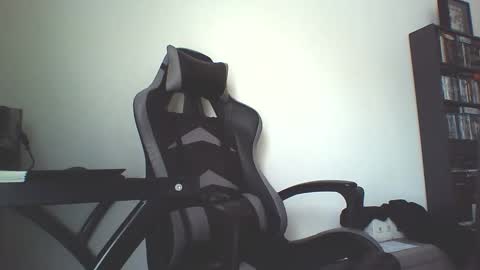 Snapshot of mission_cumpossible chatting on 10.05.25 SperminatoR online show from 10.05.25