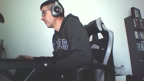 Snapshot of mission_cumpossible chatting on 11.09.25 SperminatoR online show from 11.09.25