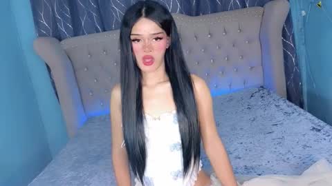 Snapshot of missionary_addiction_cumshot chatting on 11.02.25 im your queen steffie online show from 11.02.25