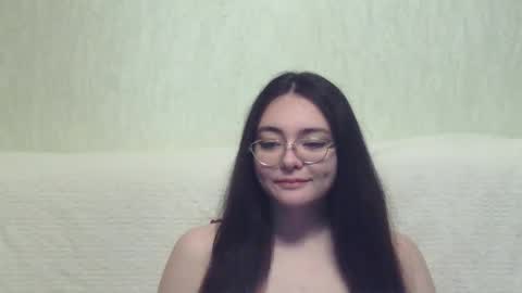missis mona online show from 01.05.25