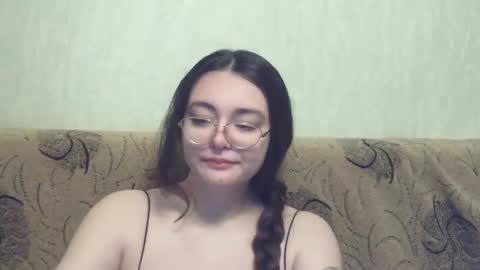 missis mona online show from 02.19.25