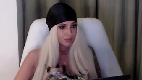 Snapshot of missjenny7 chatting on 10.20.25 MissJenny7 online show from 10.20.25