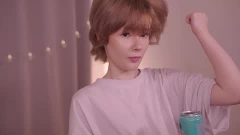 Snapshot of misska__ chatting on 10.08.25 BONYA online show from 10.08.25