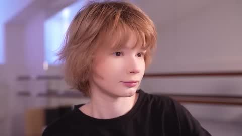 Snapshot of misska__ chatting on 10.19.25 BONYA online show from 10.19.25