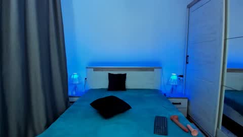 Miss Karla online show from 02.05.25