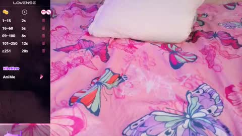 misskatiia online show from 02.20.25