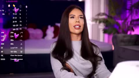 misskiarra online show from 09.25.25