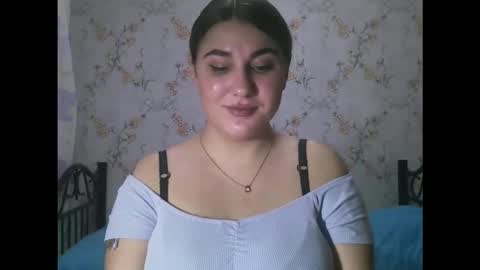 Lisa online show from 04.07.26