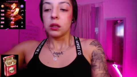 Snapshot of misslana_wn chatting on 09.10.25 LanaLul online show from 09.10.25