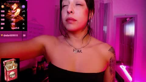 Snapshot of misslana_wn chatting on 09.12.25 LanaLul online show from 09.12.25