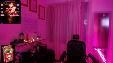 Snapshot of misslana_wn chatting on 10.08.25 LanaLul online show from 10.08.25