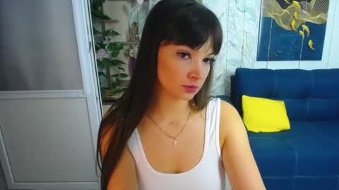 MissLaura online show from 11.02.25