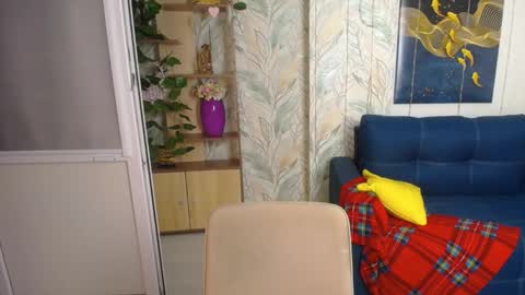 MissLaura online show from 02.28.26