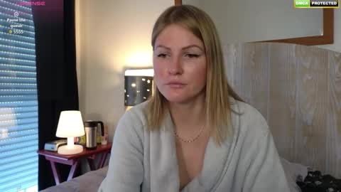 Snapshot of misslucci chatting on 10.12.25 Misslucci online show from 10.12.25