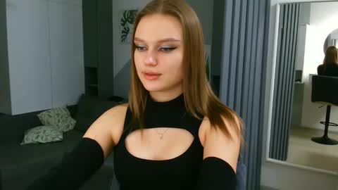 OneGoddess online show from 12.02.24