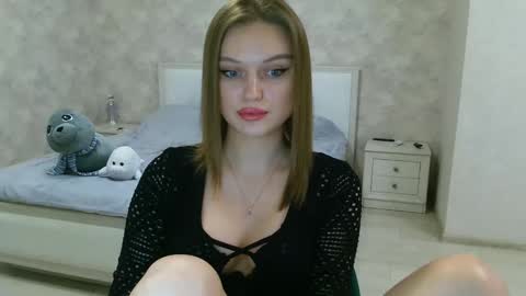 OneGoddess online show from 01.16.25