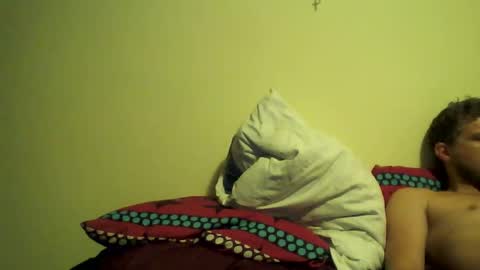 Snapshot of missmeandre chatting on 02.13.25 4bdn couple online show from 02.13.25