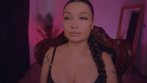 Snapshot of missmerciless chatting on 02.26.25 LUXXANDRA online show from 02.26.25