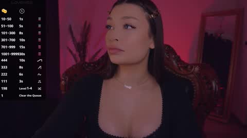 Snapshot of missmerciless chatting on 03.04.25 LUXXANDRA online show from 03.04.25