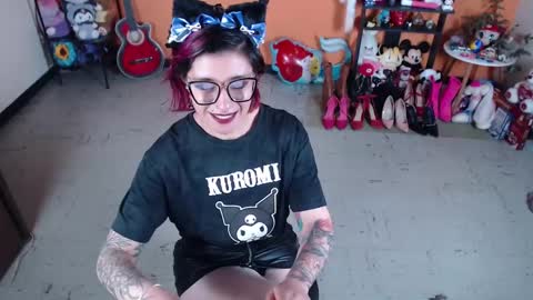 Miss Mia online show from 01.02.25