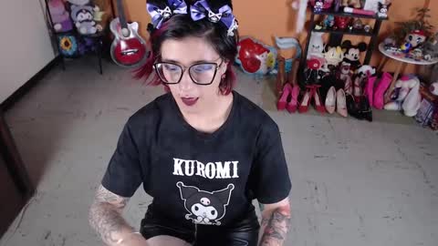Miss Mia online show from 01.02.25