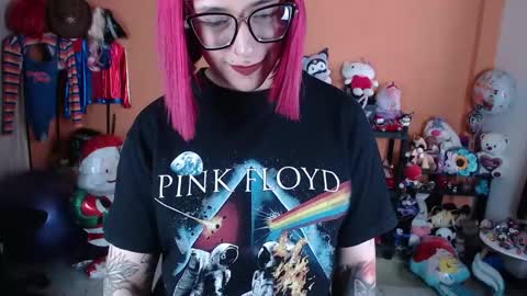 Miss Mia online show from 12.01.25