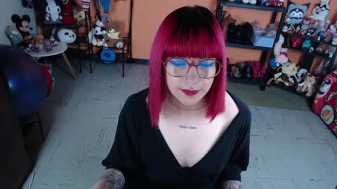 Miss Mia online show from 03.26.26