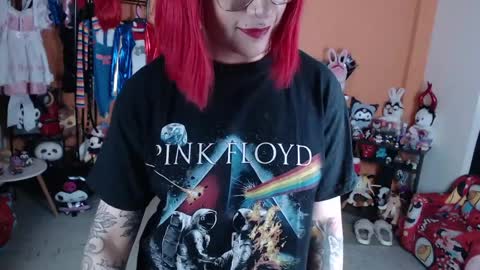 Miss Mia online show from 04.11.26