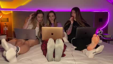 missmiroslava online show from 02.07.26