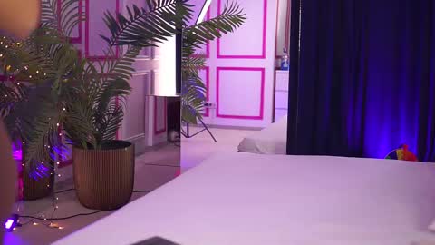 Missmo0n online show from 03.07.25