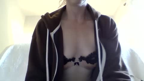 Maxxx online show from 09.28.25