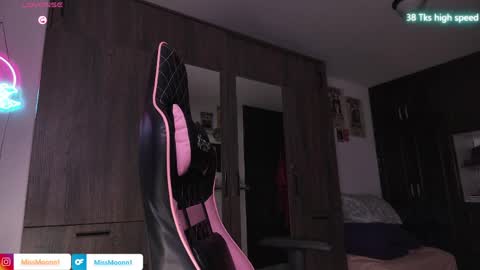 MissMoon online show from 03.28.26