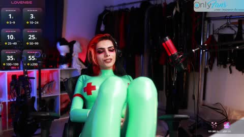 Snapshot of missnocturnal chatting on 12.12.24 Nocturnal online show from 12.12.24