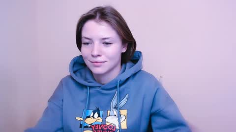 Snapshot of missoliviaa_ chatting on 01.10.25 Olivia online show from 01.10.25