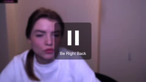 Snapshot of missoliviaa_ chatting on 02.23.25 Olivia online show from 02.23.25