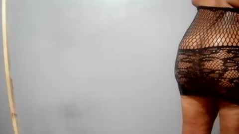 missperfectbody online show from 11.07.25