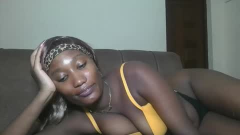 Snapshot of missprettygal chatting on 04.21.26 pretty gal online show from 04.21.26