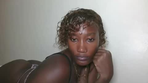 Snapshot of missprettygal chatting on 06.18.26 pretty gal online show from 06.18.26