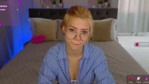 Snapshot of misssfoxyy chatting on 03.29.26 Miss Mila online show from 03.29.26