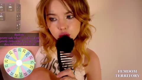 Misss Lola Angel online show from 06.18.26