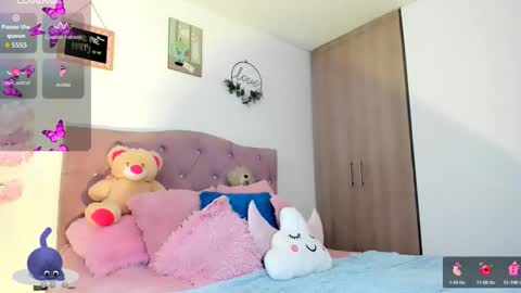 ... Independent model online show from 02.04.26