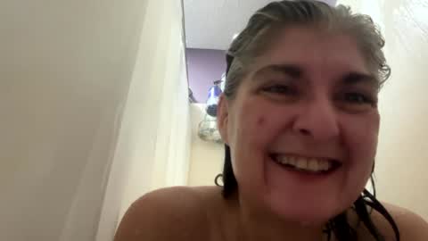 Miss Spooky Silverstacker online show from 02.04.25