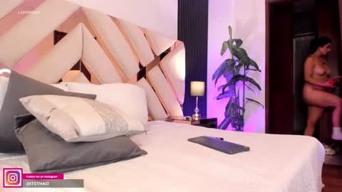 Fernanda Davila online show from 02.03.26