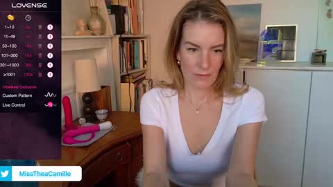 MissThea online show from 01.17.25
