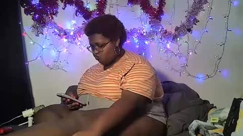 Misstrezzkristina online show from 01.12.25