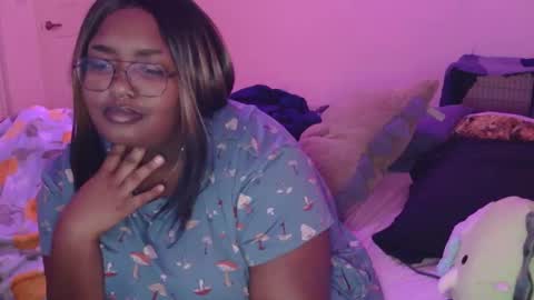 Misstrezzkristina online show from 10.06.25