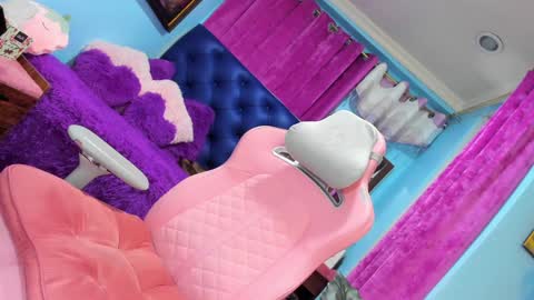 missvalentine18 online show from 02.07.25