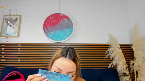 Snapshot of missvalery1 chatting on 01.11.25 missvalery1 online show from 01.11.25