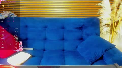 Snapshot of missvalery1 chatting on 02.07.25 missvalery1 online show from 02.07.25