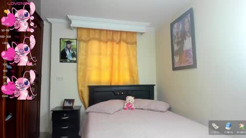 Snapshot of missvalery1 chatting on 02.20.25 missvalery1 online show from 02.20.25